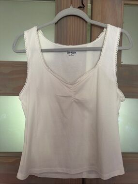 Old Navy Cream Lace-Trim V-Neck Tank Top NWT
